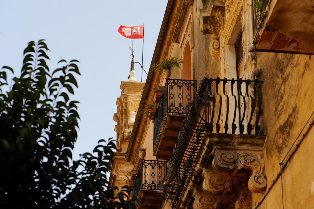 桑布卡迪西奇利亚Il Cortile Del Marchese Beccadelli住宿加早餐旅馆 外观 照片