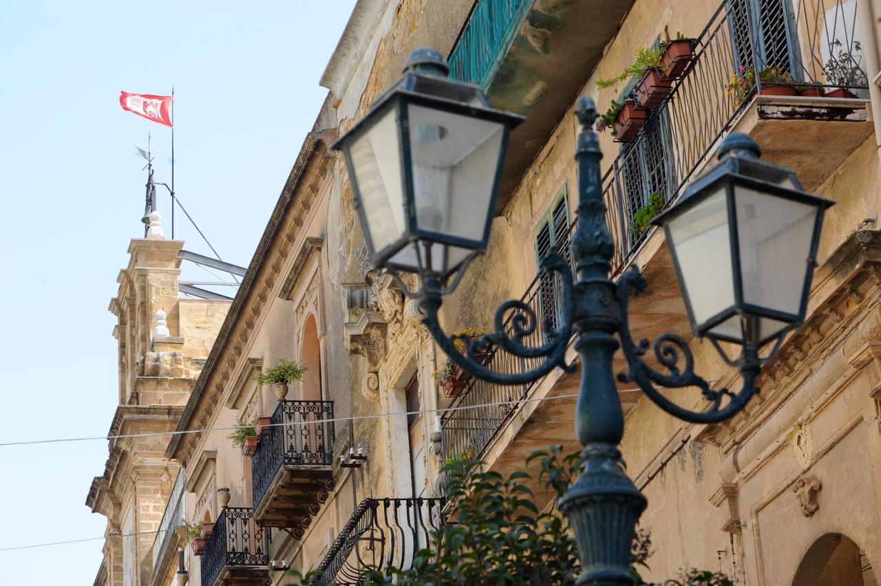 桑布卡迪西奇利亚Il Cortile Del Marchese Beccadelli住宿加早餐旅馆 外观 照片